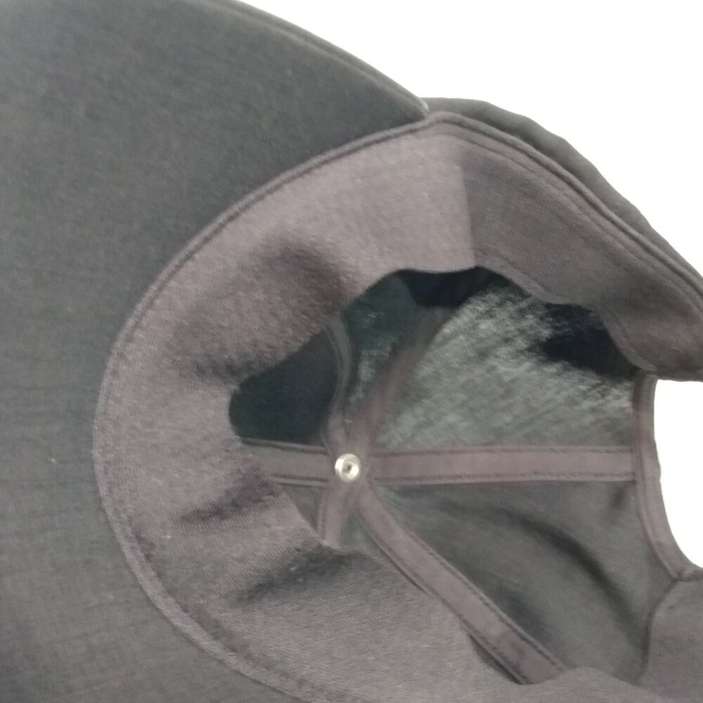 Lululemon Women's Fast Free Black Running Hat Script Logo Strapback Adjustable - Picture 9 of 9
